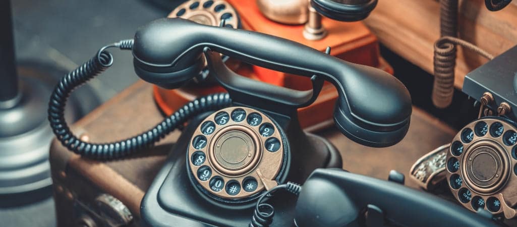 Почему мы говорим “алло”, когда снимаем трубку?